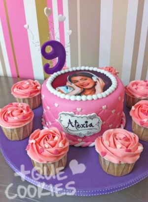 Cake+cupcakes Violetta